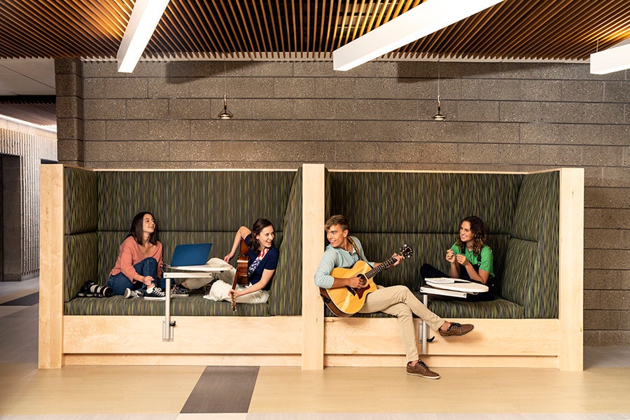 6 Benefits of a Performing Arts High School