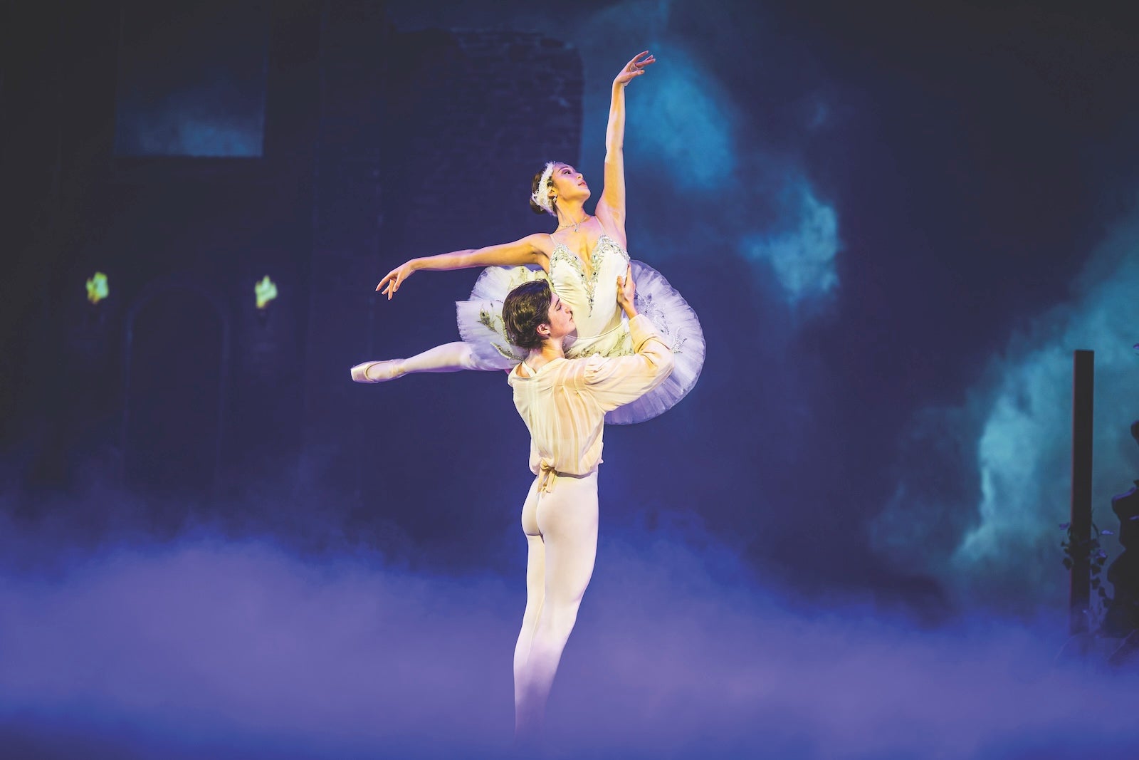 Two dancers in Swan Lake