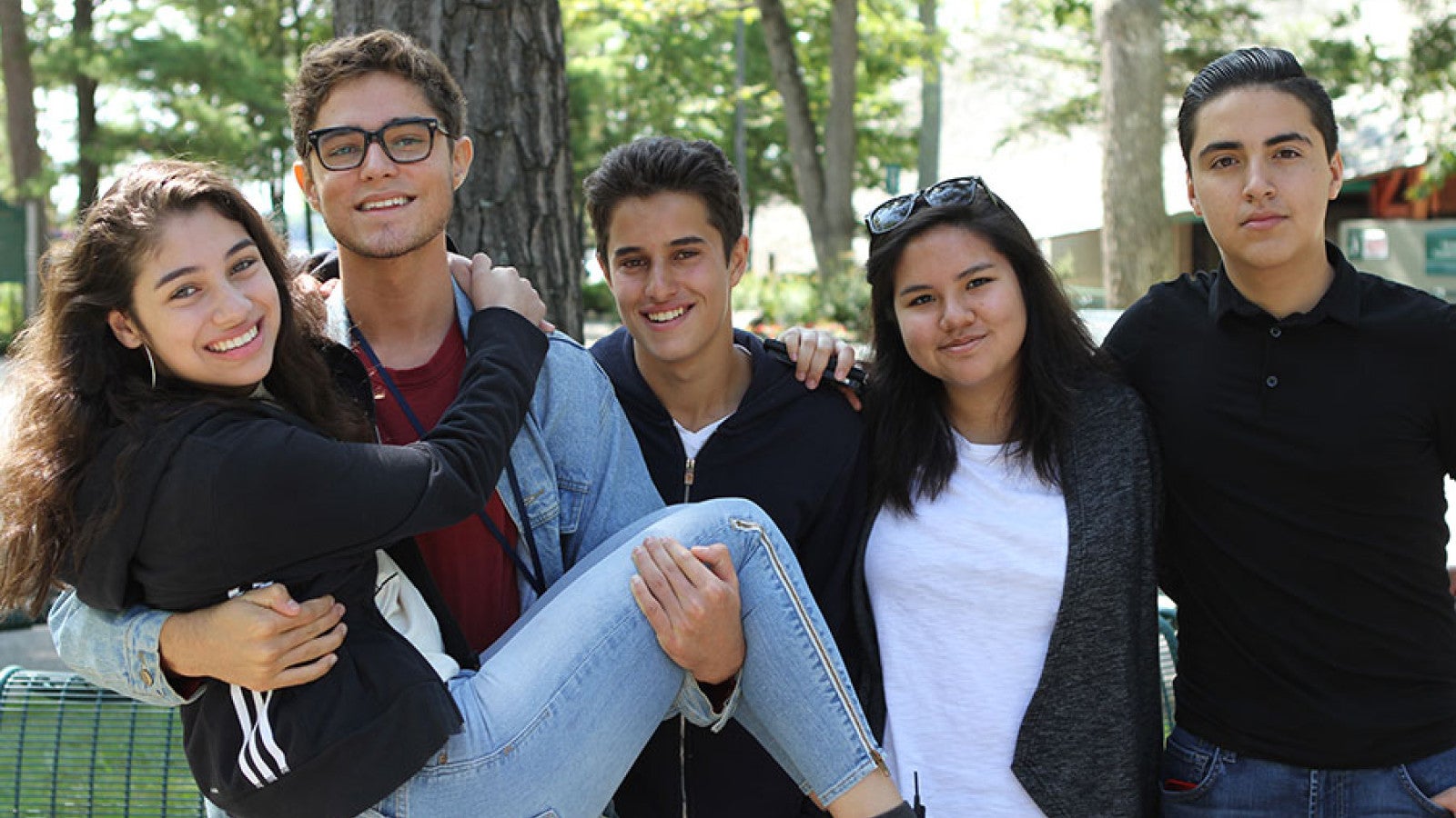 Students on Ostelin Mall during the 2017 Arts Academy opening weekend