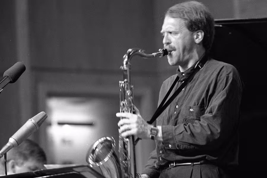 Sears performing in Dendrinos Chapel in 1991.