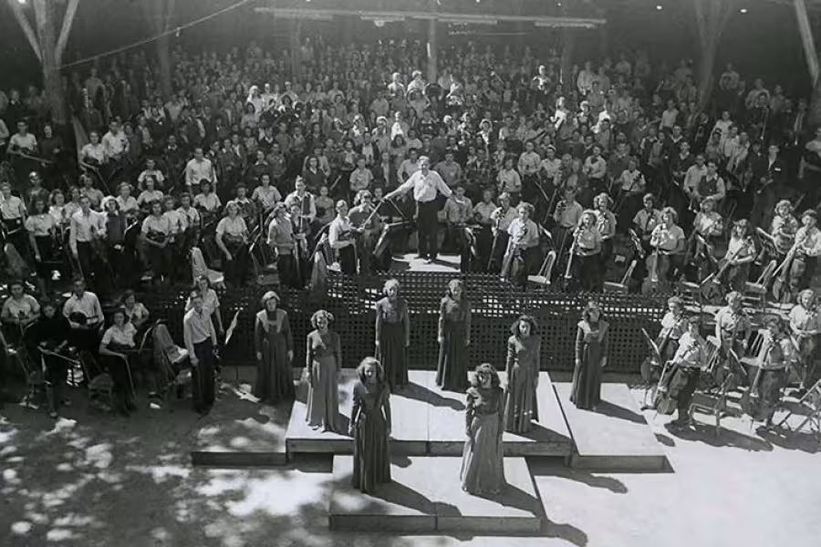 "Les Préludes," 1945