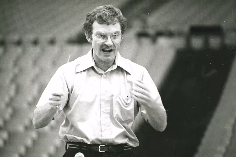 Ed Downing conducts an ensemble in Kresge Auditorium. 