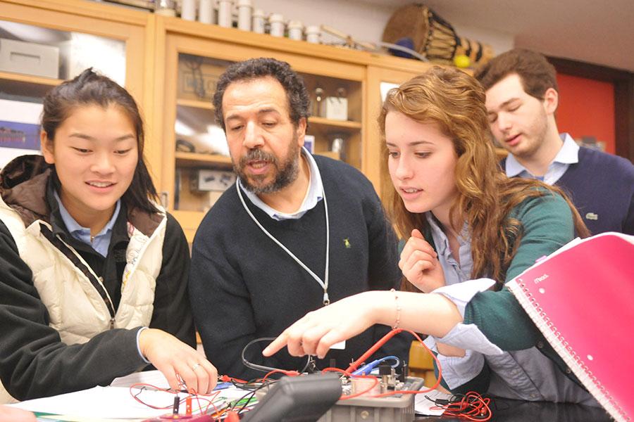 Nadji supervises a physics lab during the 2010-11 academic year.