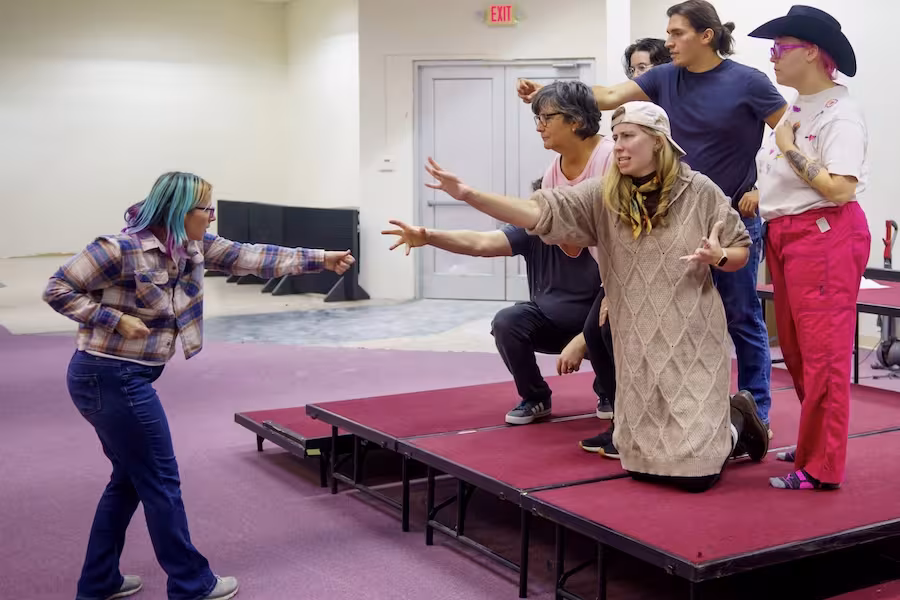 Lesley in rehearsal for Madonnativity