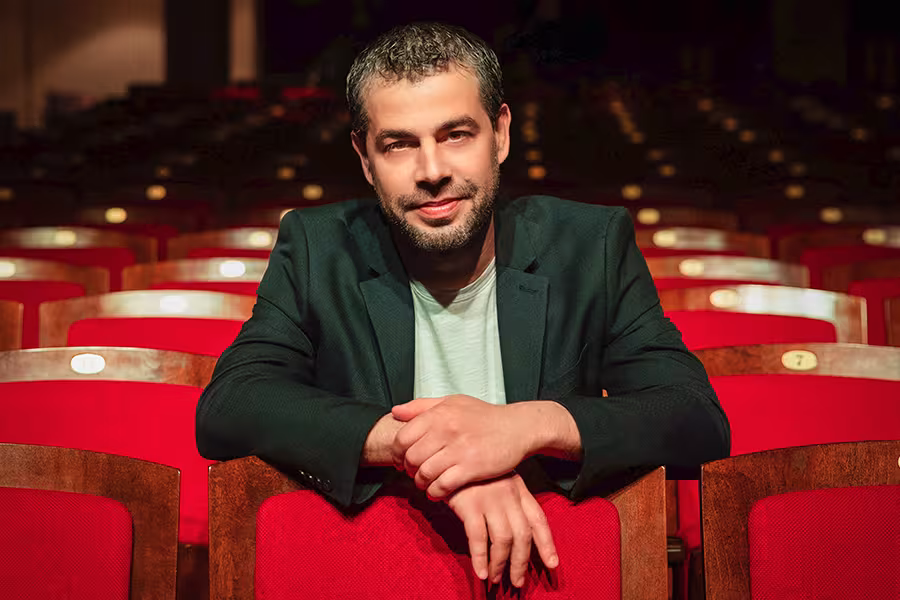 Jader Bignamini Head Shot