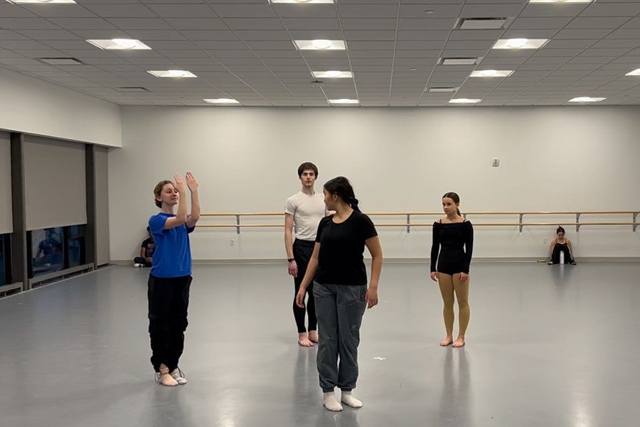 Dance and Interdisciplinary Arts students connect the drawn figures together to form phrases of choreography.