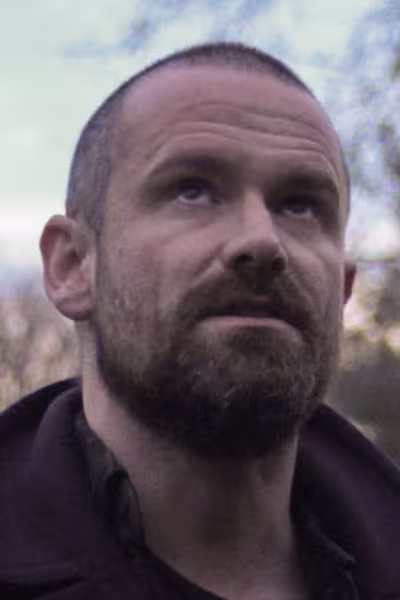 Graham Holford headshot 400x600