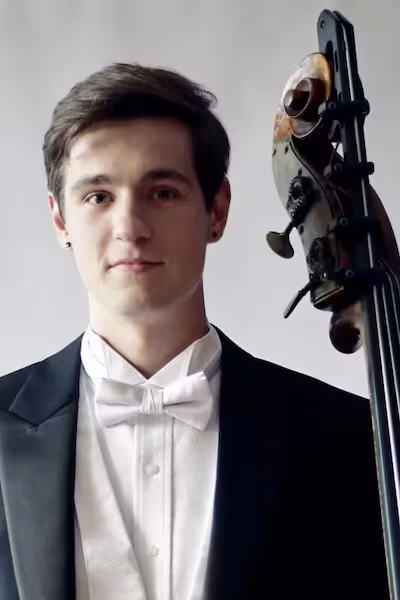 Nick Myers headshot 400x600