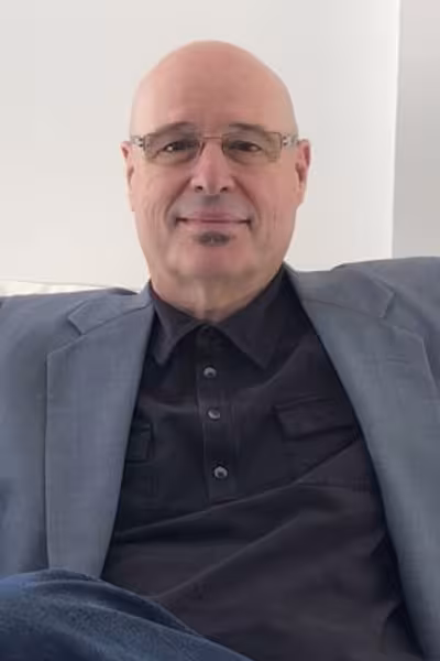 Orlando Jacinto Garcia headshot 400x600