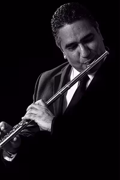 Raimundo Pineda Rodriquez headshot 400x600