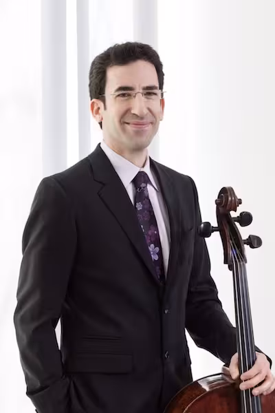 Amir Eldan headshot 400x600