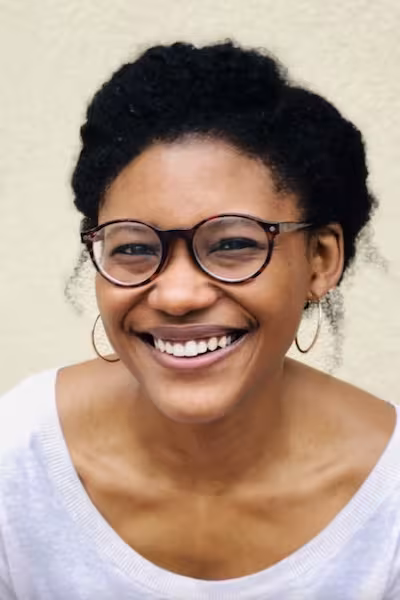 Tyler Thomas headshot 400x600