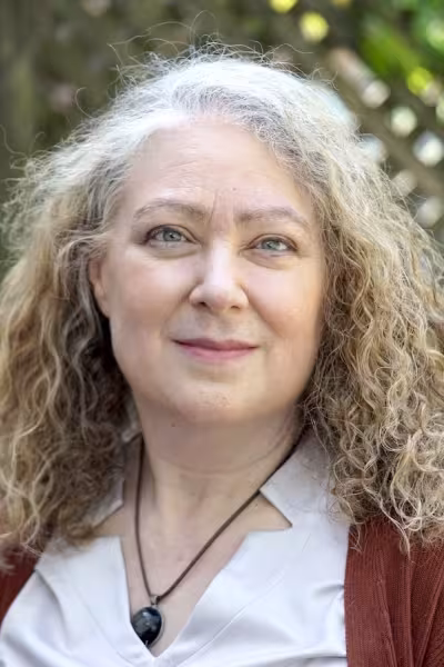 Headshot of Meryl Krieger