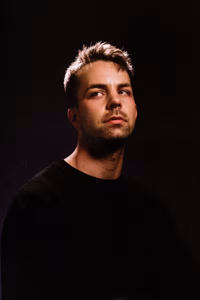 Headshot of Nick Thompson