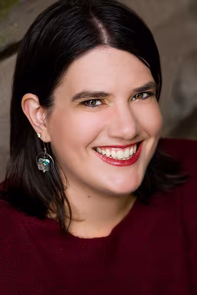 Christina Ashby headshot