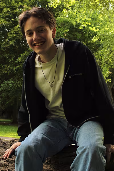 Noah Hammond headshot
