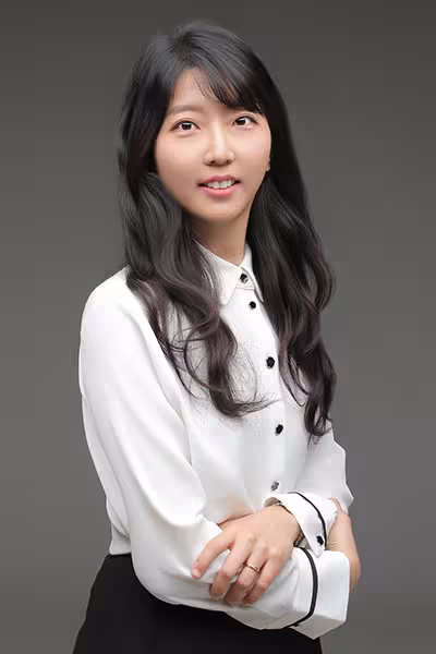 Christie Cho Headshot