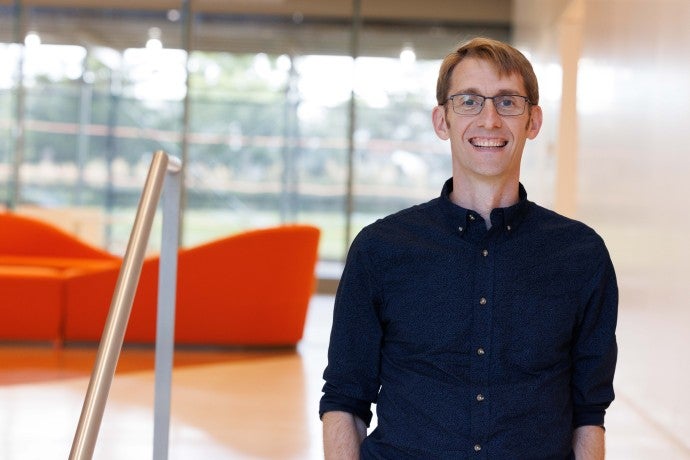 Headshot of Alan Cohen
