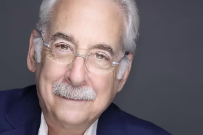 Professional portrait of Richard Winkler