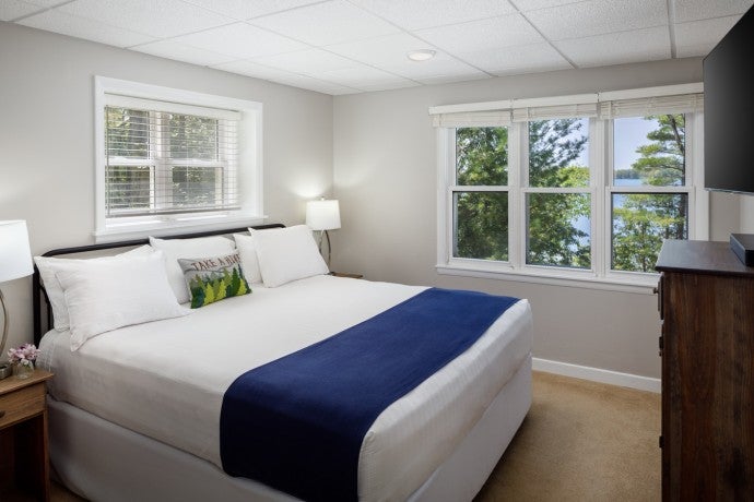 Fay Maddy House Primary Bedroom