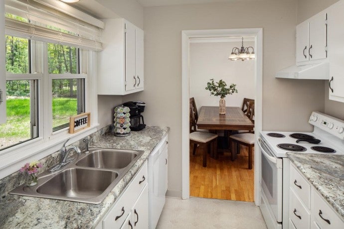 Fay Maddy House Kitchen