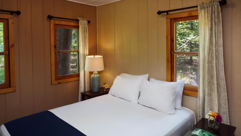 Leaf Cottage Bedroom