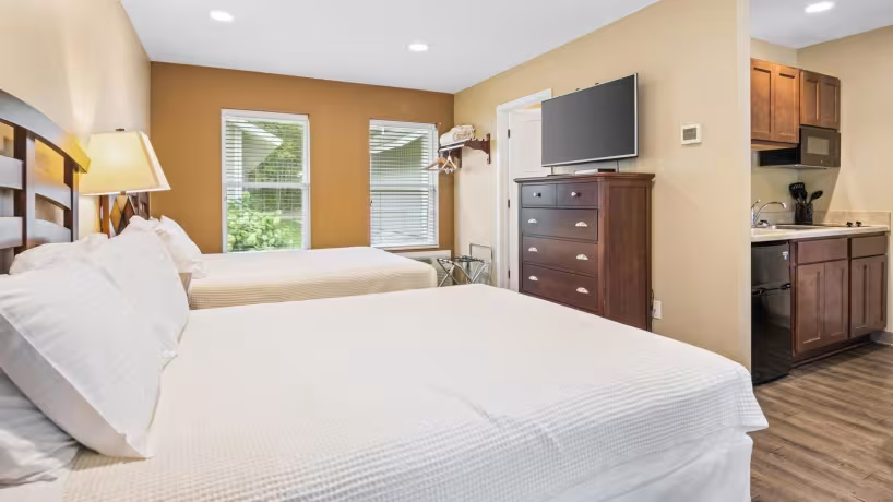 Penn Colony Studio bedroom