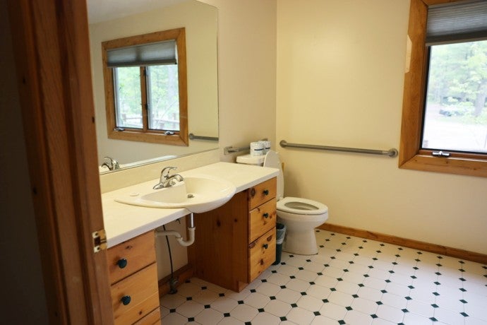 Green Lake Heritage House master bathroom