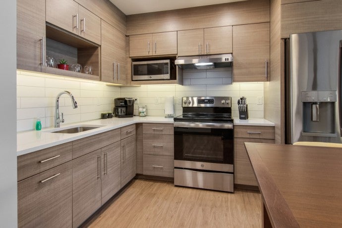 Dow House Suite kitchen