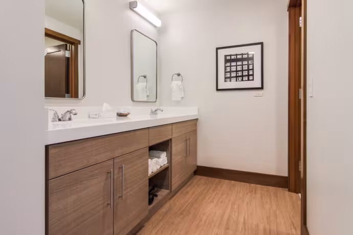 Dow House Suite bathroom