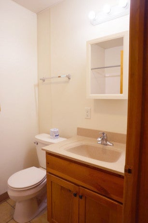 Cedar House bathroom