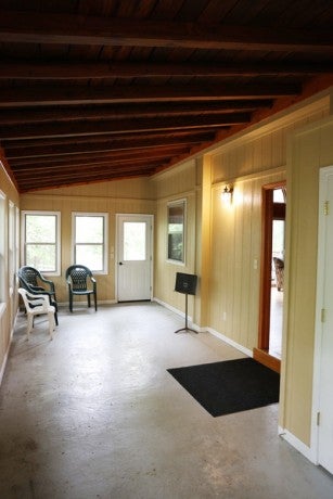 Greenleaf Cabin entry porch
