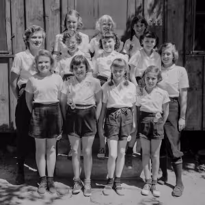 Ginger Lane 1950 Camp cabin